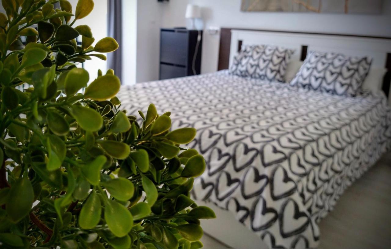 Amplio Estudio,Vista Mar Y Montana, A Pasos Del Centro Torremolinos Bagian luar foto
